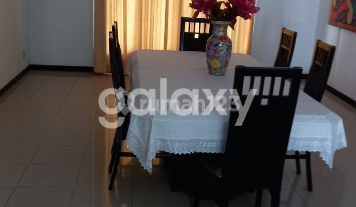 Rumah 2 Lantai Semi Furnish Dharmahusada Indah Timur Rumah 2 Lantai Semi Furnish Dharmahusada Indah Timur