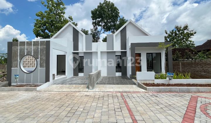 Rumah Nyaman Lingkungan Asri Pusat Kota Wonosari Rumah Nyaman Lingkungan Asri Pusat Kota Wonosari