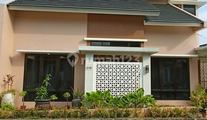 Hook House Ready to Live Next to Mercubuana University 1