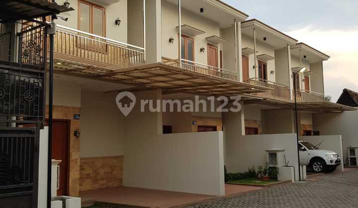 For Sale 3 Units of Ready 2-Story Houses, Move-In Ready, Sidosermo Surabaya 2