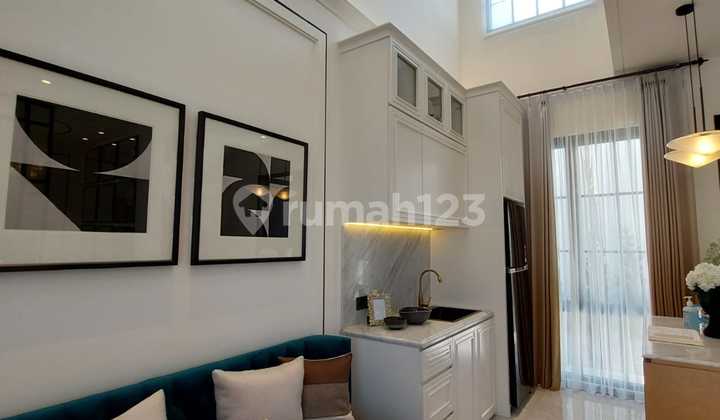 Jual Rumah 2 dan 3 Lantai Whit House Atick Ready Siap Huni