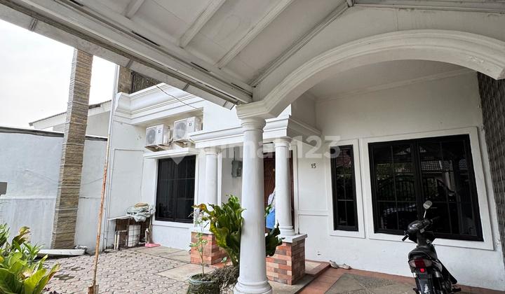 Dijual Rumah 2 Lantai 3 Kamar Tidur Tidak Banjir