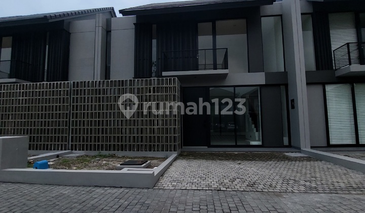 Rumah Lebar 9 Ready Central Park Juanda 2 Lantai Depan Boulevard