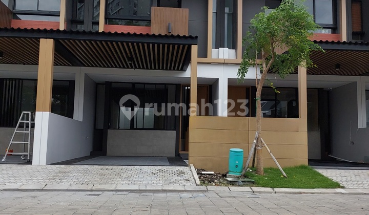 Hunian Baru Cluster Aqeno Rumah 2 Lantai Type Zuri The Grand Kenjeran Bikin Betah Dengan Fasilitasnya Hunian Baru Cluster Aqeno Rumah 2 Lantai Type Zuri The Grand Kenjeran Bikin Betah Dengan Fasilitasnya