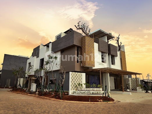 Jual Unit Heritagelebar 7 Plus 3 Lantai Rreadysemi Furnish  2