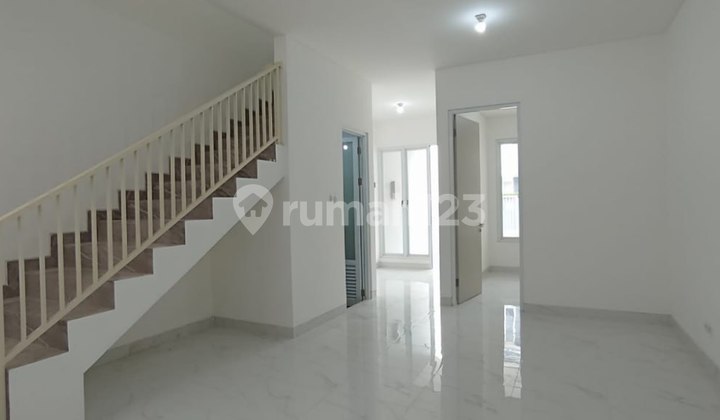 For Sale: 2-Story House Near Surabaya, Flood-Free, Move-In Ready 2