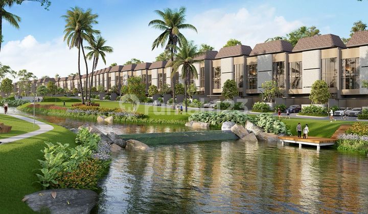 Satu-satunya Villa Super Eksklusif Akses Langsung Lapangan Golf Satu-satunya Villa Super Eksklusif Akses Langsung Lapangan Golf