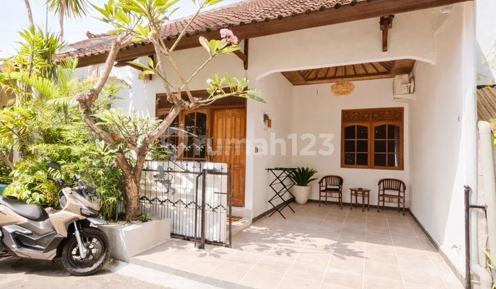 Disewakan Rumah 2Br di Sanur Bali- Full Furnished, 9 Menit ke Pantai