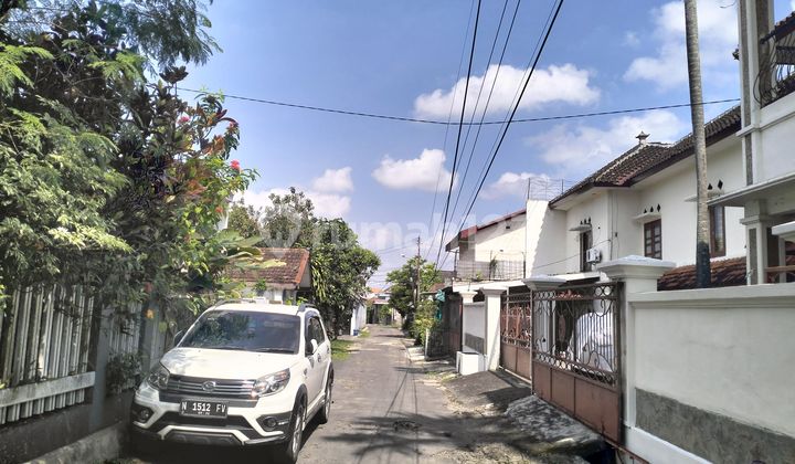 Dijual Dibawah Harga Pasaran Kost Aktif Jln Langsep Dekat Kampus Brawijaya Butuh Uang Cepat' Dijual Dibawah Harga Pasaran Kost Aktif Jln Langsep Dekat Kampus Brawijaya Butuh Uang Cepat'