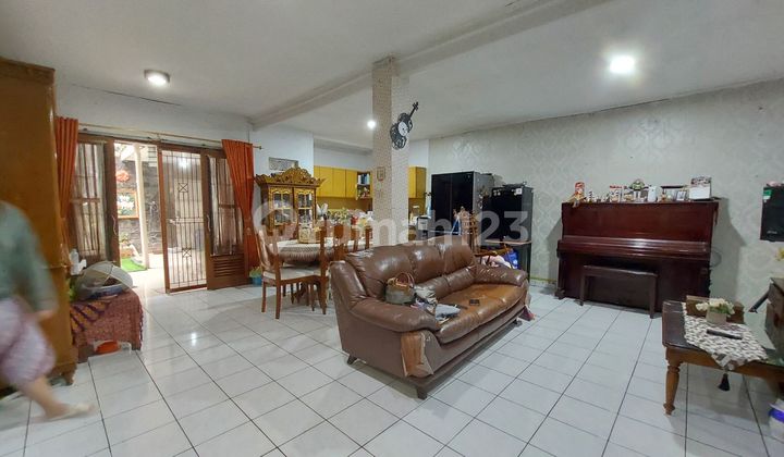 Rumah Turangga Buah Batu Kota Bandung Rumah Turangga Buah Batu Kota Bandung