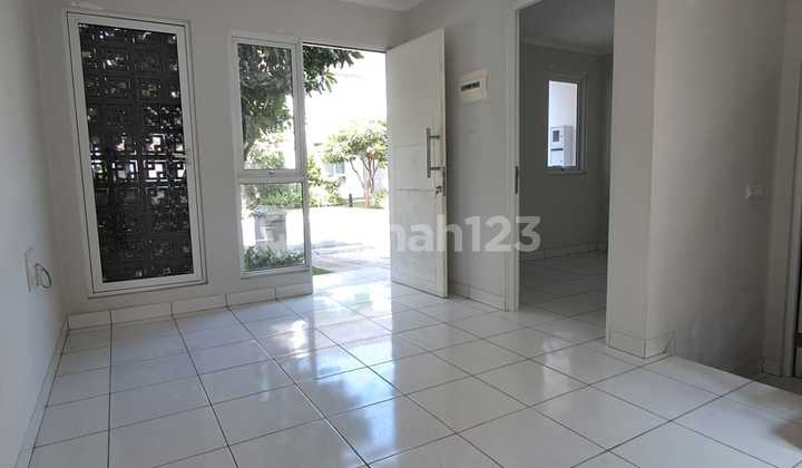 Rumah Summarecon Cluster Dayana 2