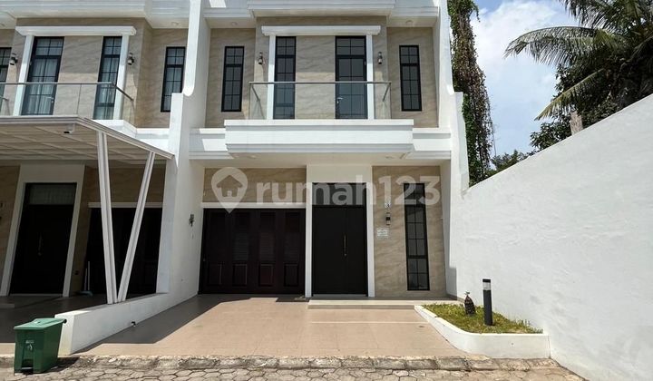Rumah Mewah Di Tengah Kota Makassar 1