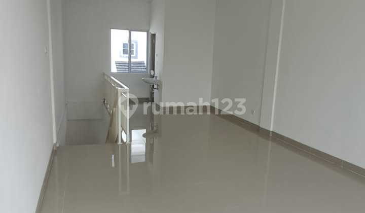 For Rent: Munaco Shop House, New and Good Building, Jababeka 2