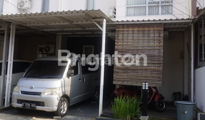 Two-Story House in Napolly Cluster, Sector 7, Gading Serpong Tangerang Two-Story House in Napolly Cluster, Sector 7, Gading Serpong Tangerang