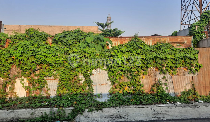 Strategic land in the Gayamsari area, Semarang – 10796 2