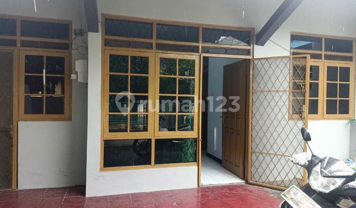  Rumah Perum Palebon Semarang Timur – LIA 10319 1