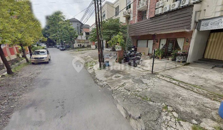 Ready-to-use shop house, suitable for business and office area Mugassari - 11019 2