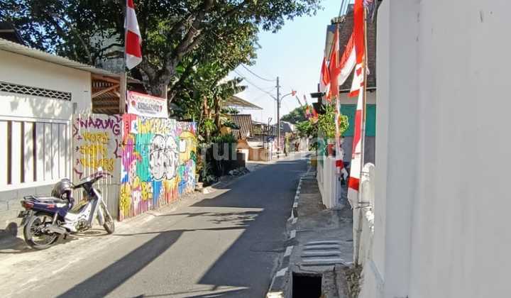 1-Story House in Salatiga Area - 11118 2