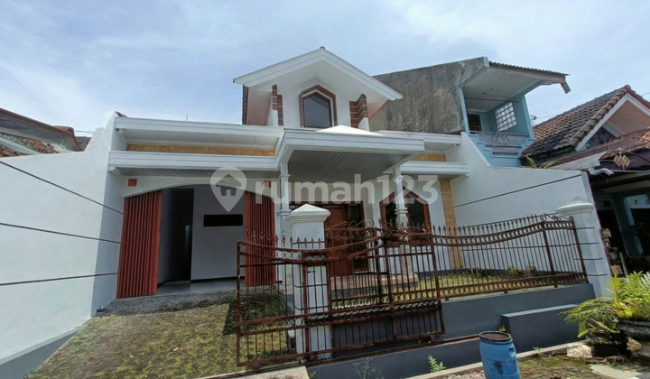 Rumah Siap Huni dan Nyaman Daerah Banyumanik Semarang - 11226 1
