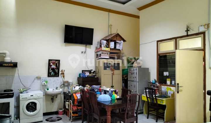 Ready-to-Occupy and Comfortable House in Medoho Indah Housing, Semarang - 10407 2