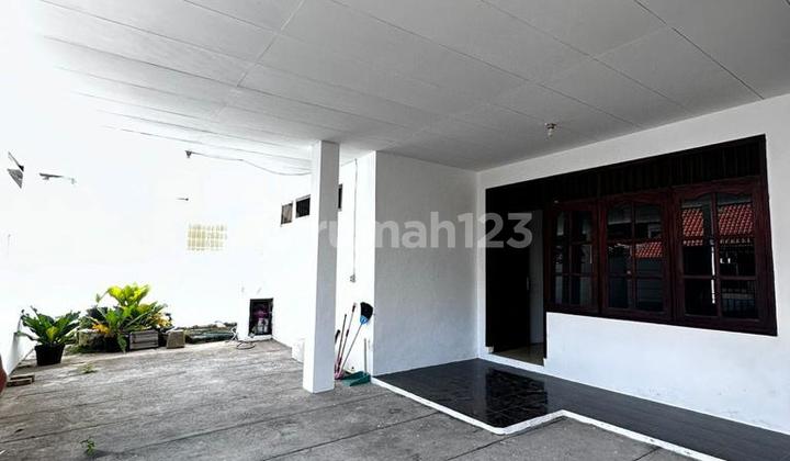 Rumah Siap Huni dan Nyaman Daerah Tanah Mas Semarang- 11153 2