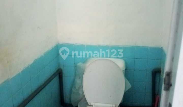 Rumah Tengah Kota di Jl.baterman - 11068 2