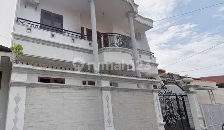 Rumah 2 LT dan Nyaman Daerah Semarang Selatan-11154 2