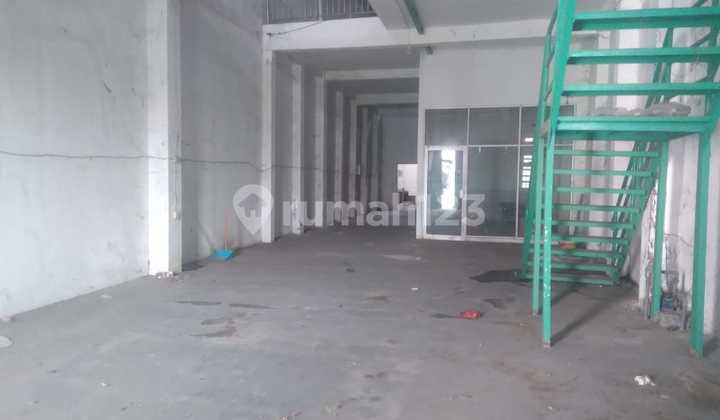 Sell 2-Story Shop House in Taman Tlogomulyo Semarang -11.485 Sell 2-Story Shop House in Taman Tlogomulyo Semarang -11.485