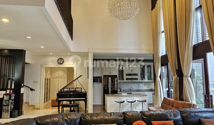 Rumah Mewah di Graha Famili: 5+1 KT, Full Furnish, SHM! Rumah Mewah di Graha Famili: 5+1 KT, Full Furnish, SHM!