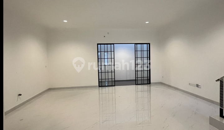 House 8x15 Pik2 Villa Pasir Putih 3 Bedrooms 2