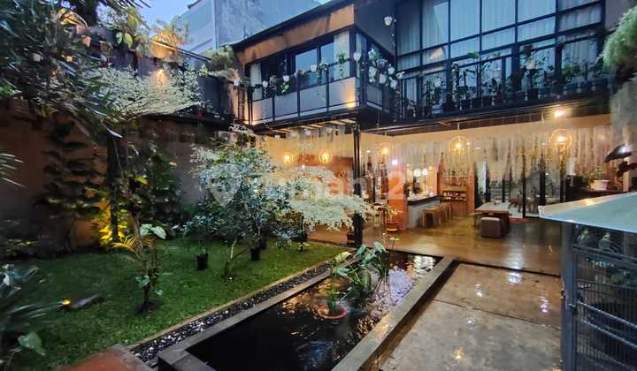 Rumah Mewah 4 Kamar Tidur Design Luxury Di Cipaku Bandung