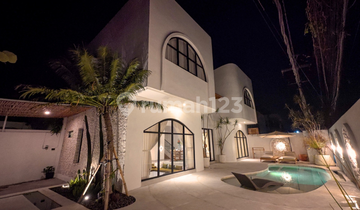 Luxury Villa 3BR Fully Furnished in Seminyak Bidadari Near Sunset Road