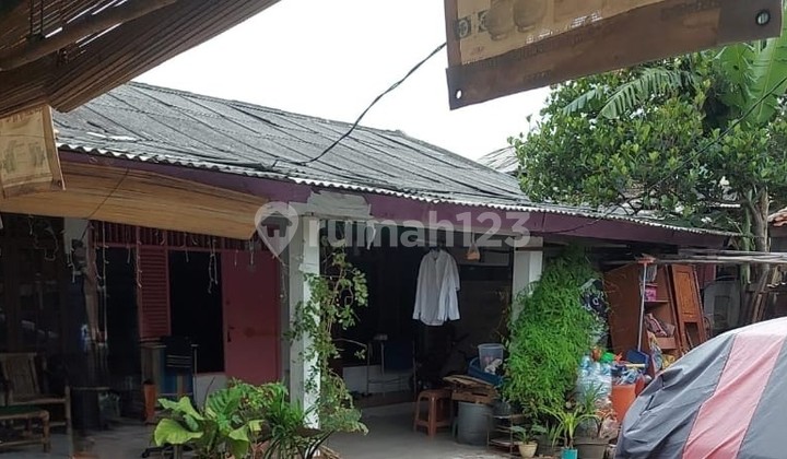 Affordable House in Kembangan Area, West Jakarta Affordable House in Kembangan Area, West Jakarta