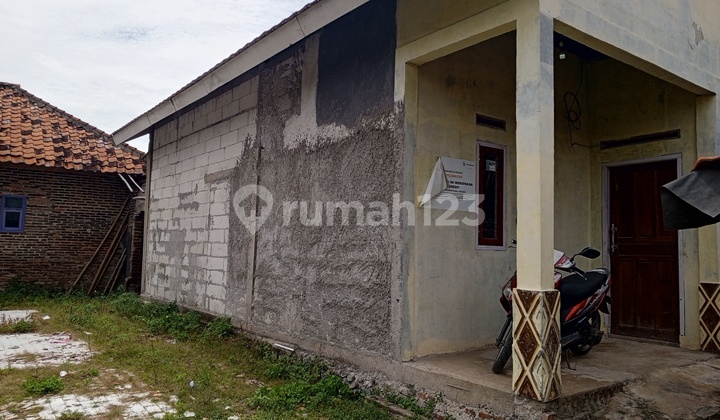 Affordable House in Mekar Baru Area, Tangerang 2