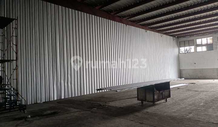 WAREHOUSE FOR RENT IN DAAN MOGOT CENGKARENG WEST JAKARTA ROADSIDE