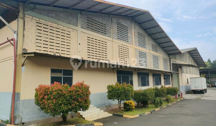 FOR RENT: WAREHOUSE WITH LOADING DOCK AREA IN BOGOR, ACCESS FOR 40FT CONTAINERS.