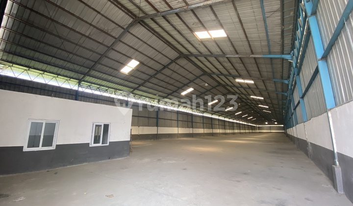 Disewakan Gudang Daerah Strategis Kawasan Industri Dipinggir Jalan Utama Akses Parkir Luas Disewakan Gudang Daerah Strategis Kawasan Industri Dipinggir Jalan Utama Akses Parkir Luas