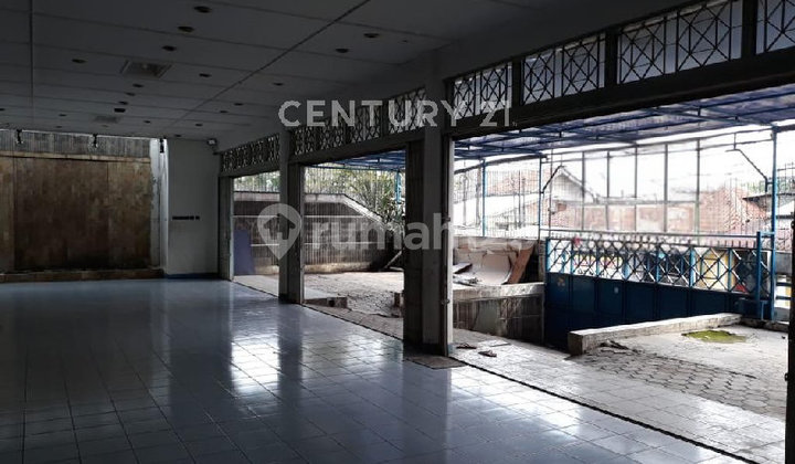 Rumah Di Mairoad PASTUR, Cocok Untuk Ruang Usaha Rumah Di Mairoad PASTUR, Cocok Untuk Ruang Usaha