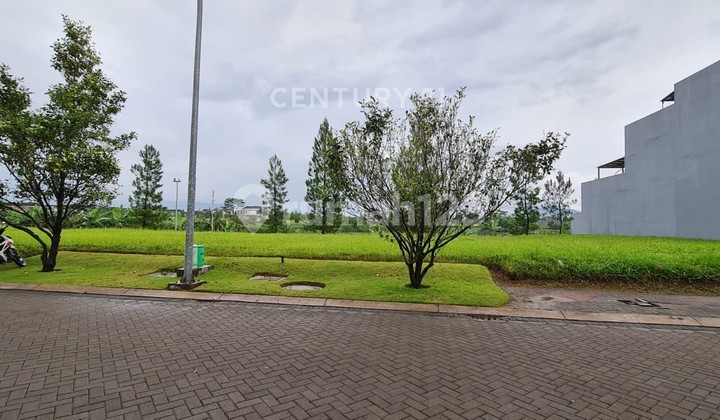 Land Ready to Build in Tatatar Subanglarang, Kota Baru Parahyangan