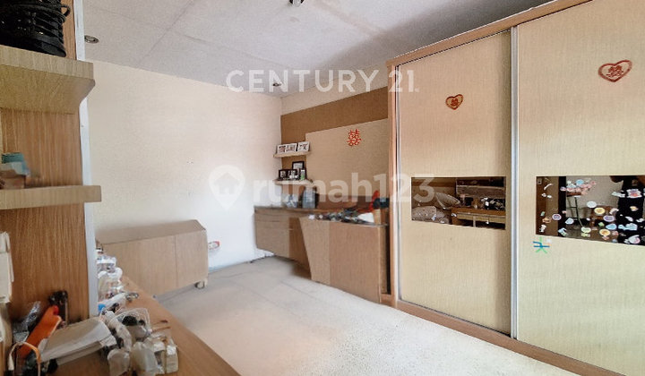 Mainroad Lembang Shop House, Business Space Opportunity, in the Central Tourist Area 2