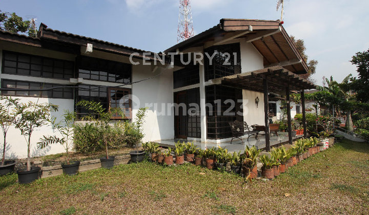 Rumah Nyaman Di Sarijadi.Lokasi Cocok Untuk Tempat Tinggal. 