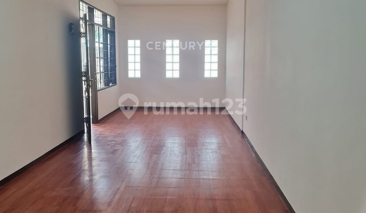 Rumah Minimalis Baru di Taman Kopo Indah Rumah Minimalis Baru di Taman Kopo Indah