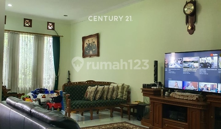 Rumah Asri Terawat di Komplek Setraduta Bandung 1