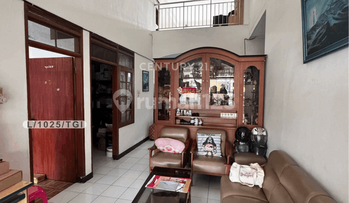 Rumah 2 Lantai Nyaman Siap Huni di Taman Kopo Indah 2 Bandung