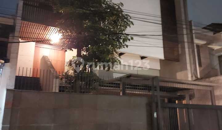 Luxurious & Spacious House in Rajawali Sakti Below Market Price Luxurious & Spacious House in Rajawali Sakti Below Market Price