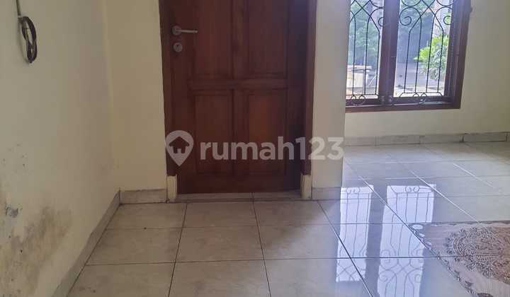 Dijual Rumah Nyaman Siap Huni Lokasi di Komplek Sarie Bunga Bakung Residence Bandung 2