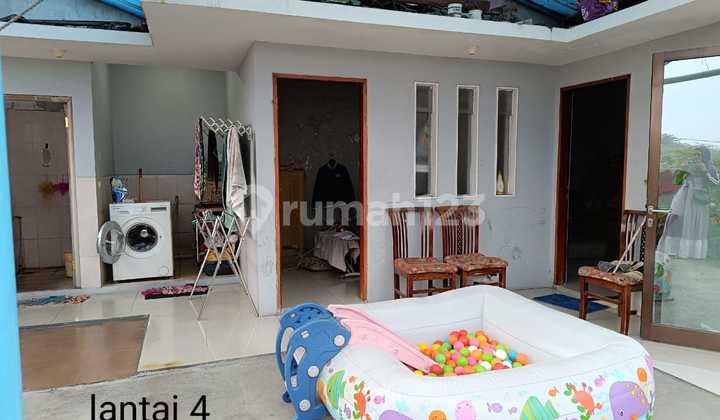 Shop House + House in Padasuka Cimahi Tengah, Strategic Location Near Unjani Campus and Stkip