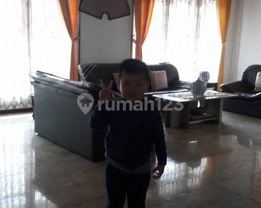 Spacious House in Bandung, Easy Access, Comfortable Environment 2