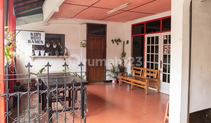 Rumah di Tengah Kota Cimahi Luas dan Strategis Semi Furnish 2