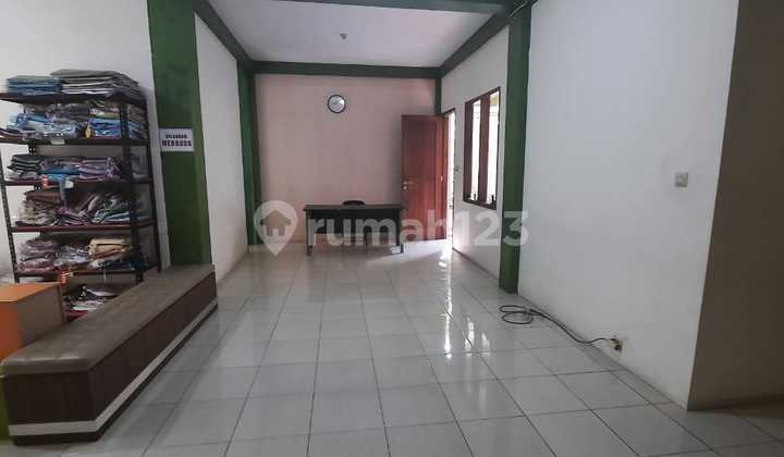 Rumah di Komplek Velodrome Cimahi, Cocok untuk Ruang Usaha 2